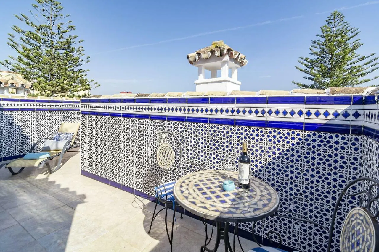 Villa Casakhan, Beautiful Luxury Villa, Marbella 0*,