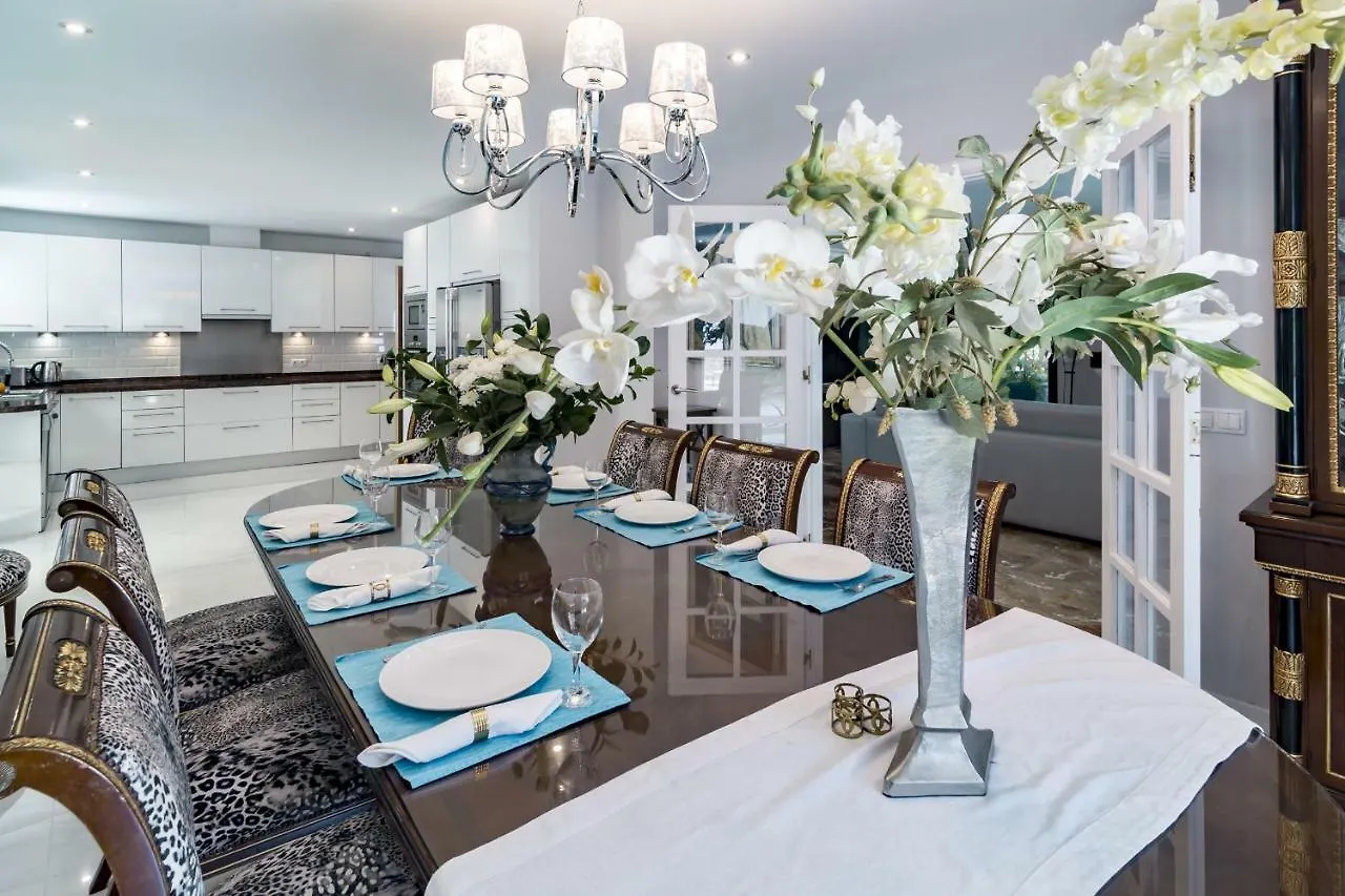 Villa Casakhan, Beautiful Luxury Villa, Marbella Spain