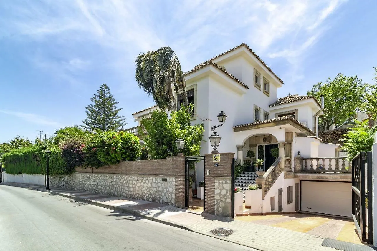 Villa Casakhan, Beautiful Luxury Villa, contacts