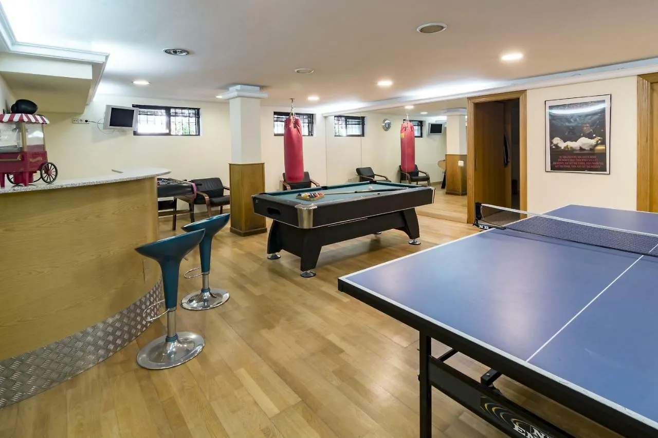 Villa Casakhan, Beautiful Luxury Villa, Marbella